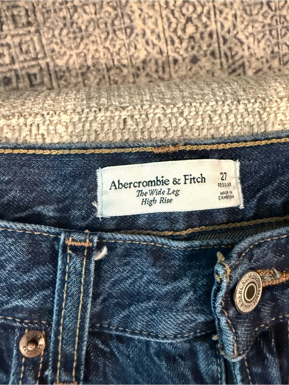 Abercrombie & Fitch Dark Blue Wide-Leg High-Rise Jeans - Picture 2 of 3